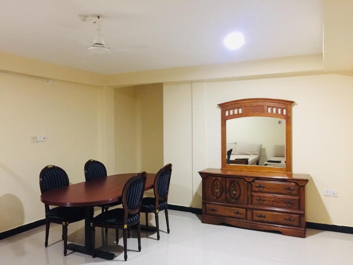 Hotel Senthil Complex Jaffna Exterior foto